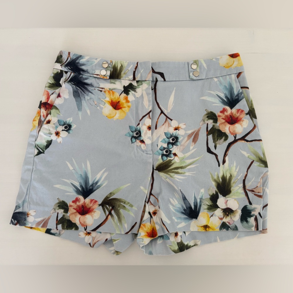 Zara Basic Multicolor Floral Shorts
